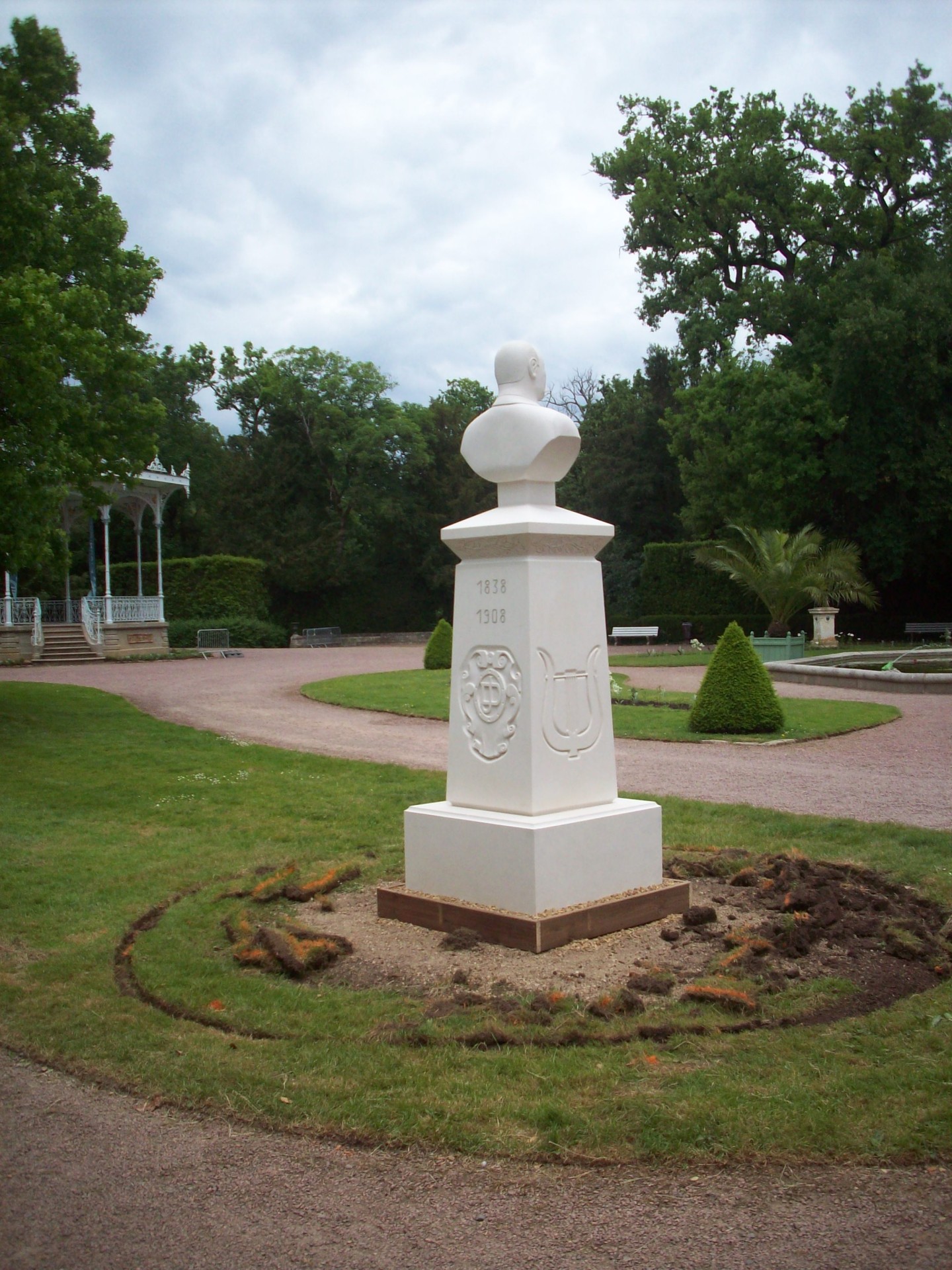J.DAVID au jardin Dumaine à Luçon